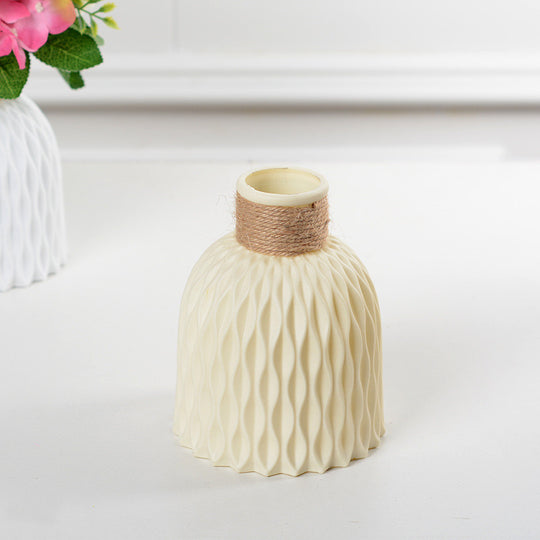 Sleek Nordic Vase - Corrugated Plastic Flower Pot for Modern Living Room Decor
