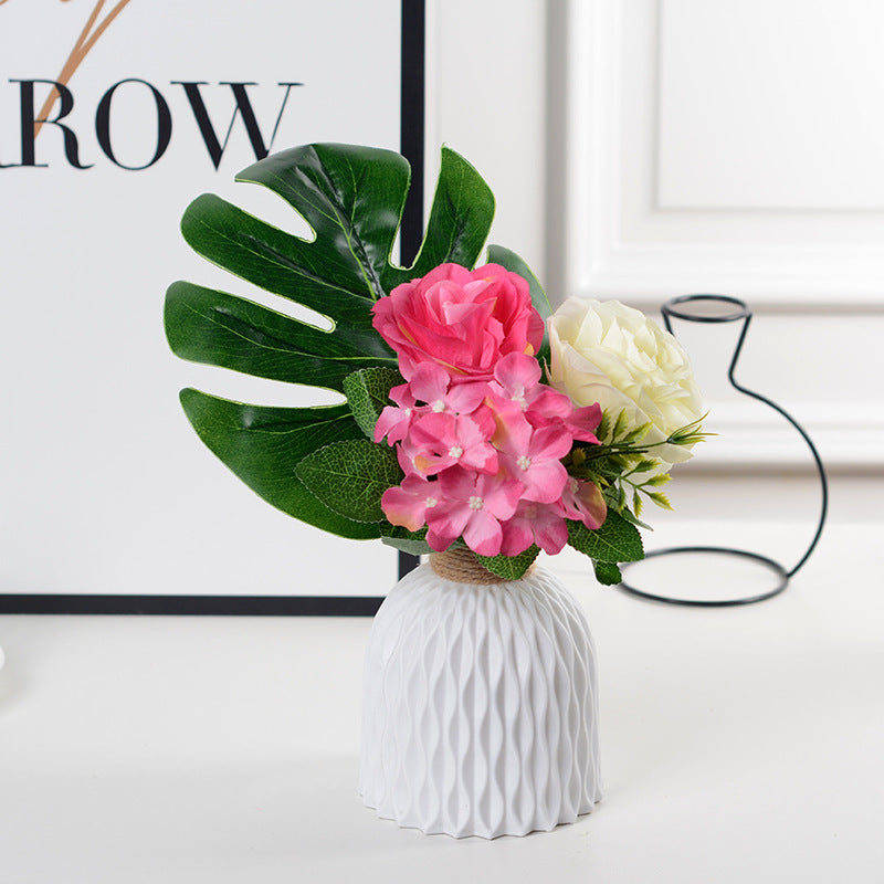 Sleek Nordic Vase - Corrugated Plastic Flower Pot for Modern Living Room Decor