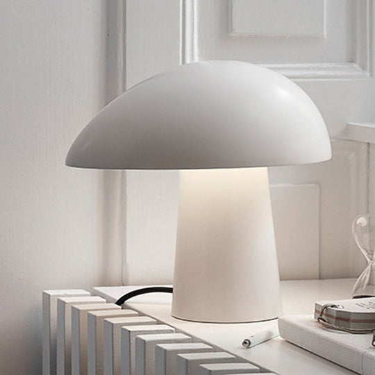 Fungi Glow - Modern Mushroom-Shaped Table Lamp for Study, Bedroom, or Living Room