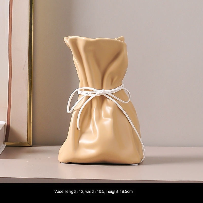 Nordic Chic - Simple Ceramic Vase for Modern Home Decor