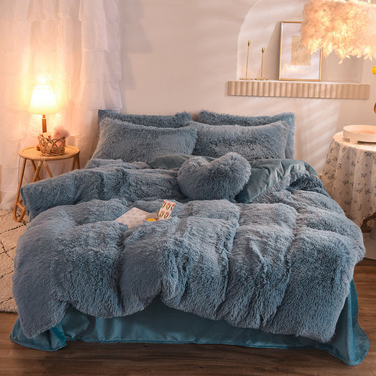 PlushParadise Sherpa Fleece Bedding Set – Ultra-Soft & Cozy Duvet with Pillowcases (Queen/King)