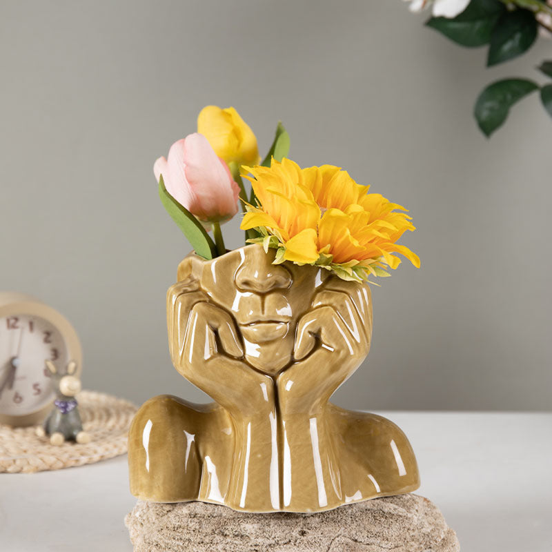 Artistic Bloom - Ceramic Flower Vase & Sculpture for Home Decor