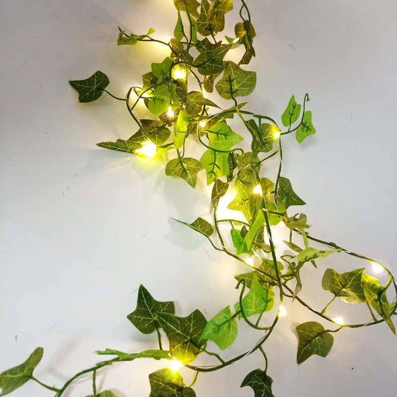 Autumn Charm: Maple Leaf Rattan Decorative String Lights