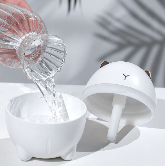 Compact USB Humidifier - Quiet & Portable Moisturizer for Bedroom & Desktop