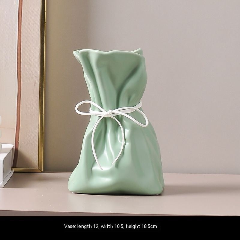 Nordic Chic - Simple Ceramic Vase for Modern Home Decor