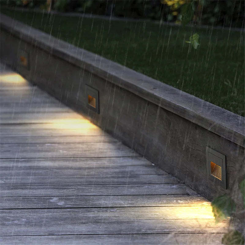 Smart LED Outdoor Stair Light with Infrared Sensor